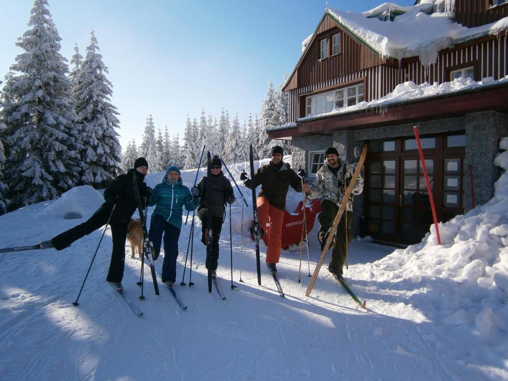 Horska Chata Sedmidoli Otel Špindlerŭv Mlýn Dış mekan fotoğraf