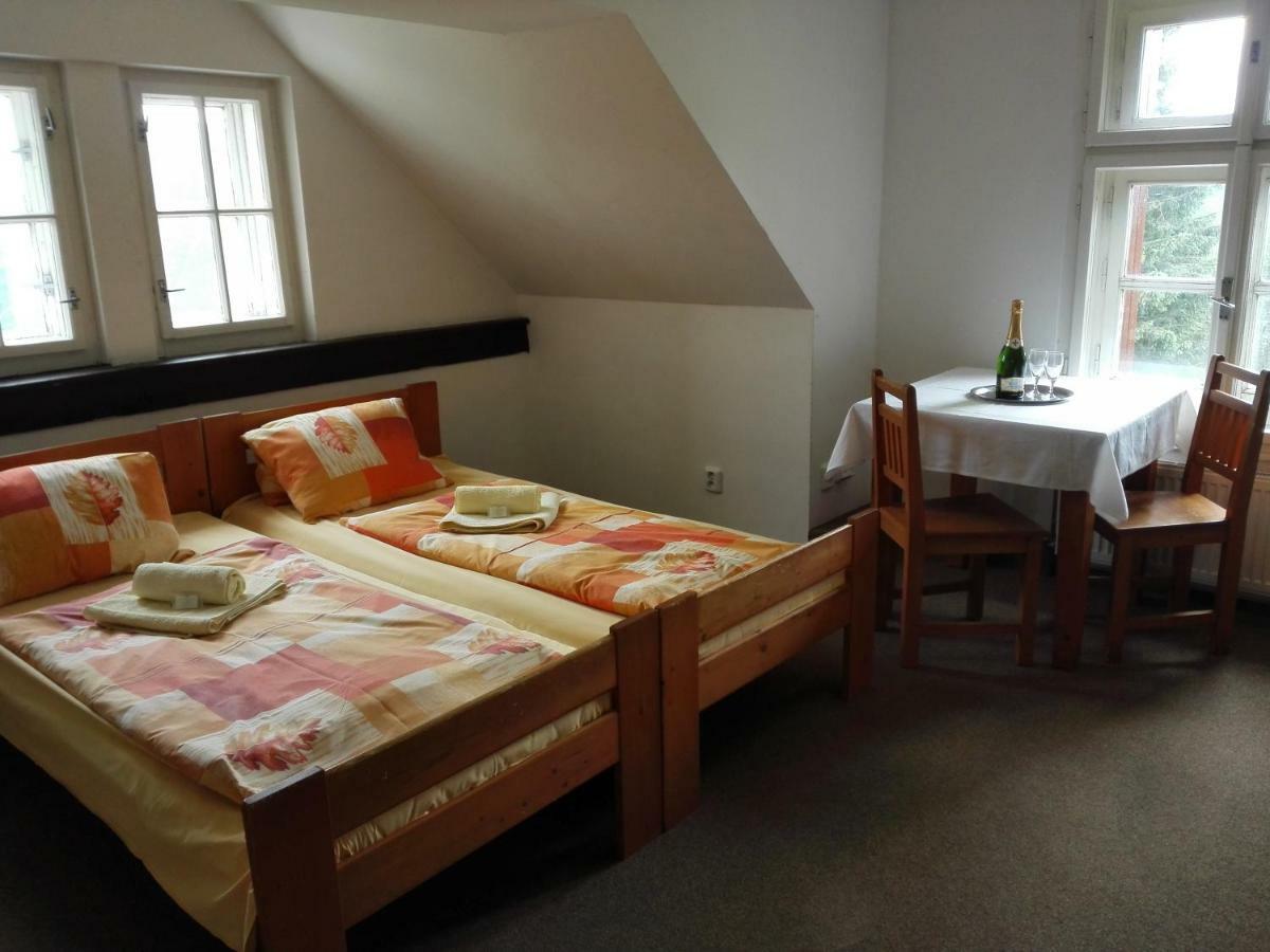 Horska Chata Sedmidoli Otel Špindlerŭv Mlýn Dış mekan fotoğraf